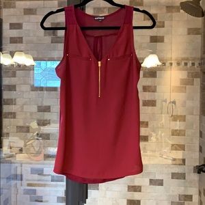 Wine color sleeveless express top